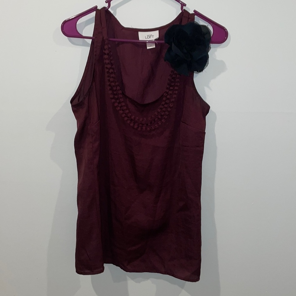 Burgundy LOFT top with flower